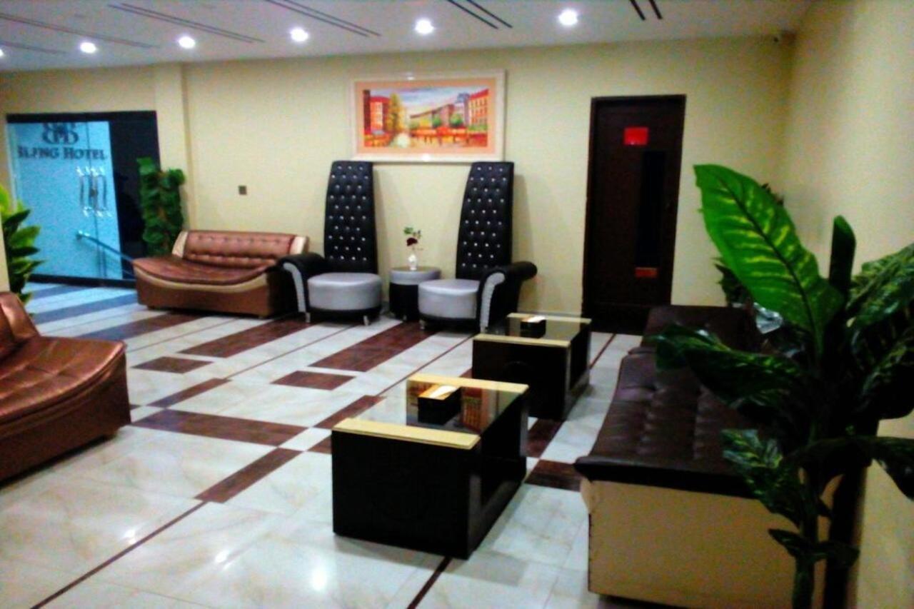 Bling Hotel International Multan Buitenkant foto