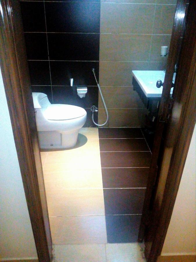 Bling Hotel International Multan Buitenkant foto