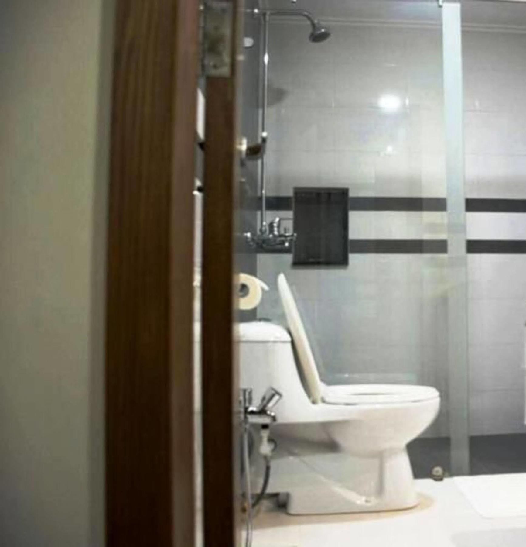 Bling Hotel International Multan Buitenkant foto